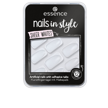 NAILS IN STYLE